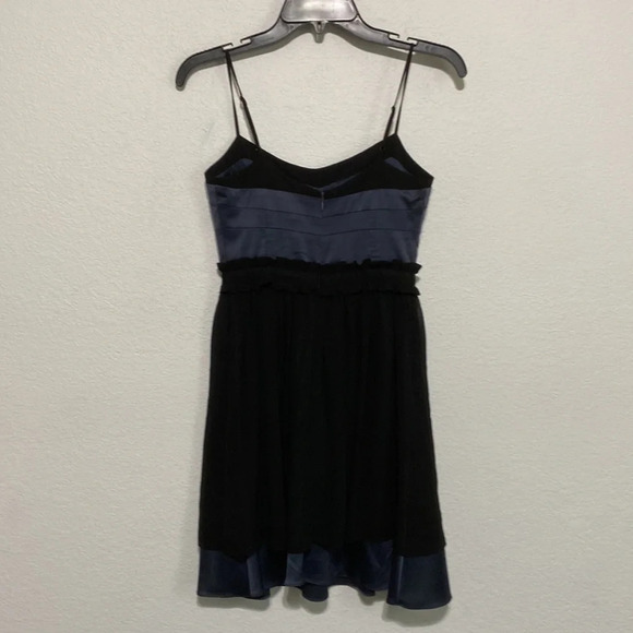 BCBGeneration Blue Black Satin Chiffon Sleeveless Mini Dress Size 0 - Picture 5 of 8